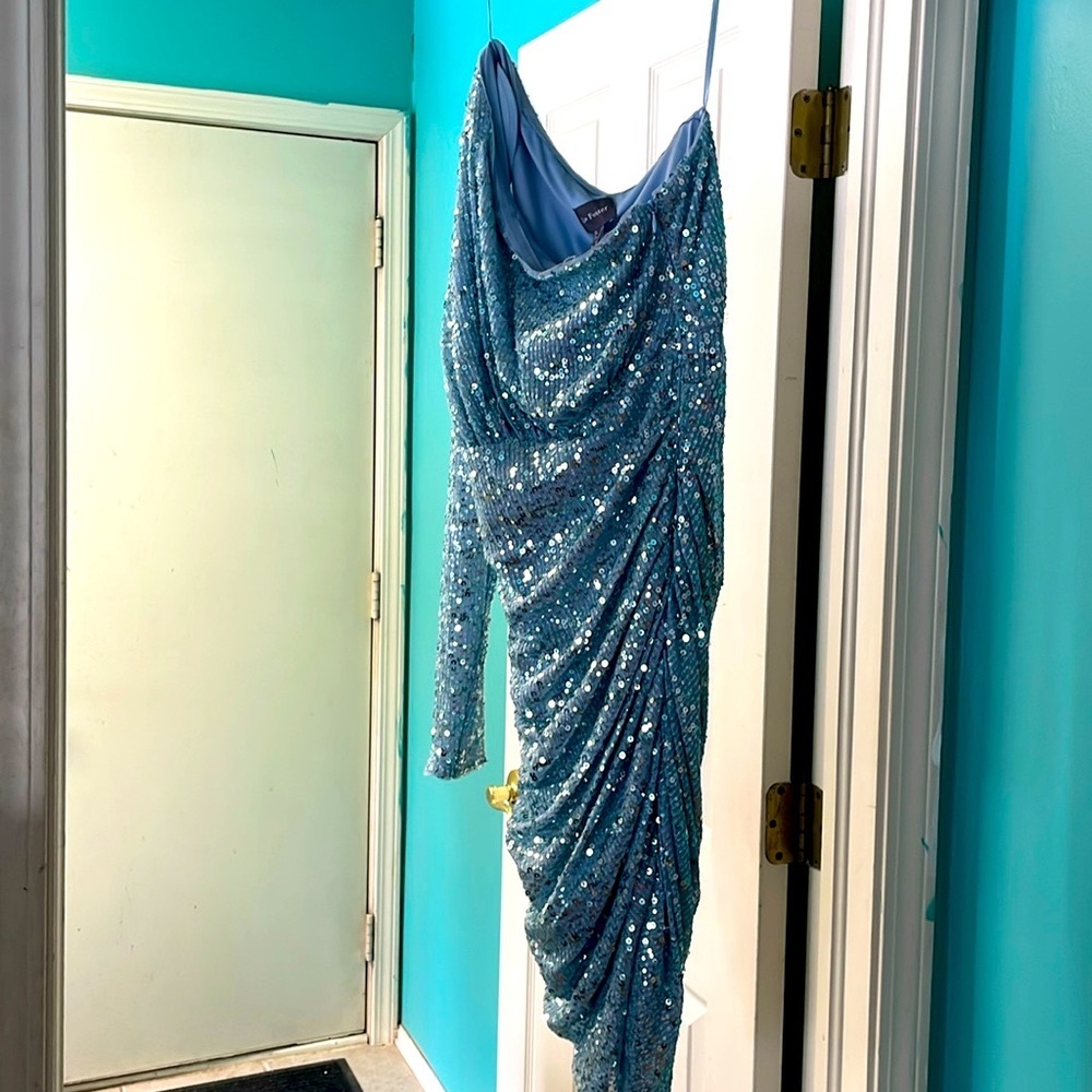 love Foster sequin’s cocktail dress NWT